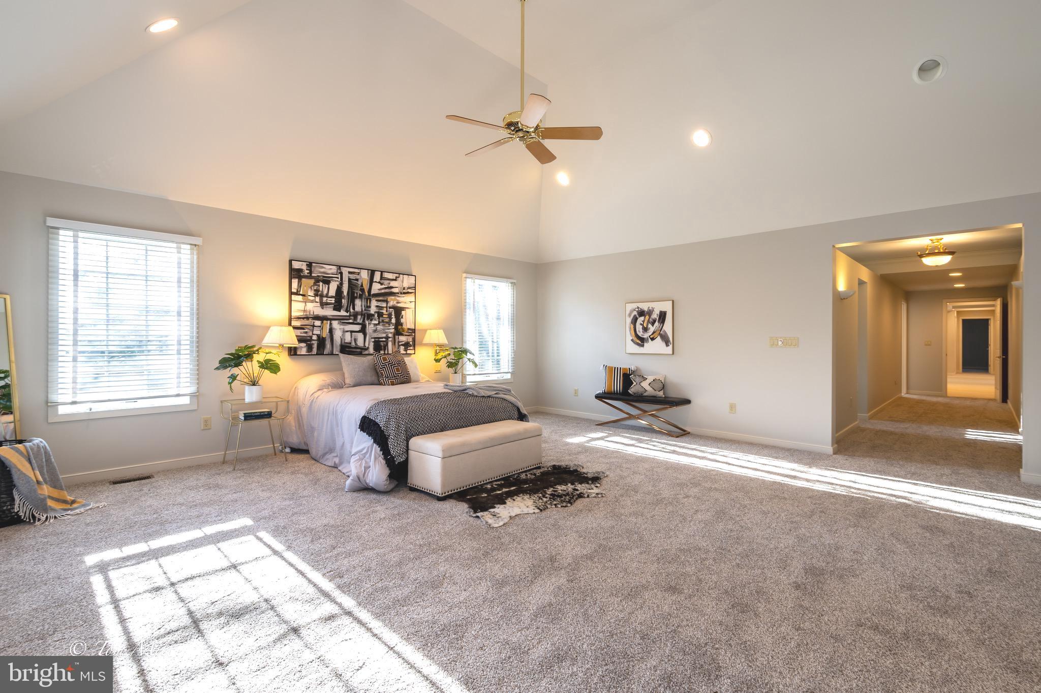 SUNSET KNOLL - Residential