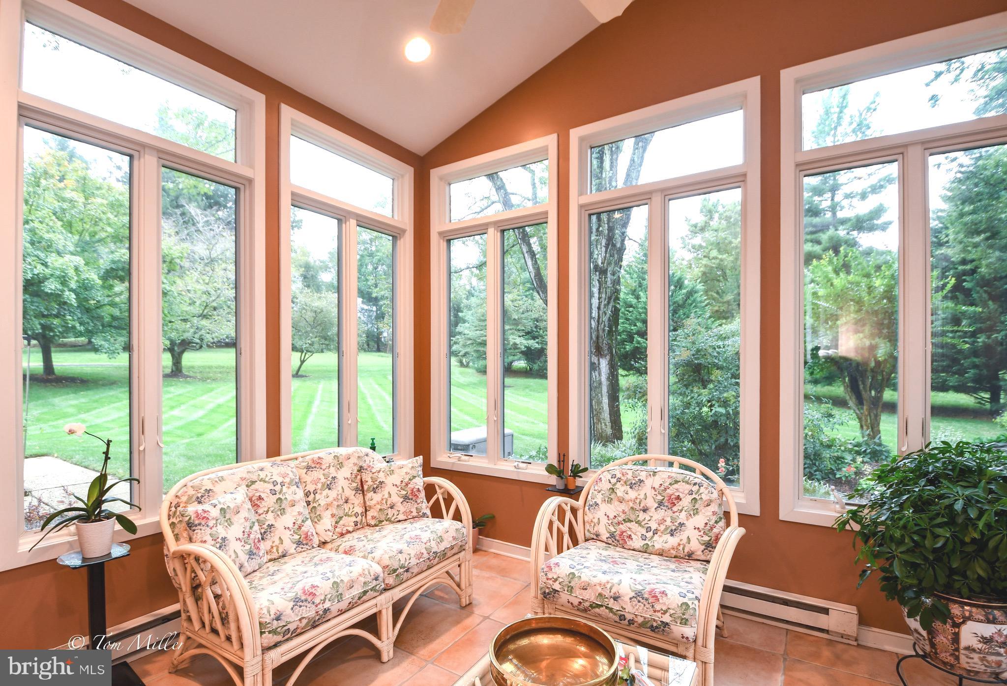 SUNSET KNOLL - Residential