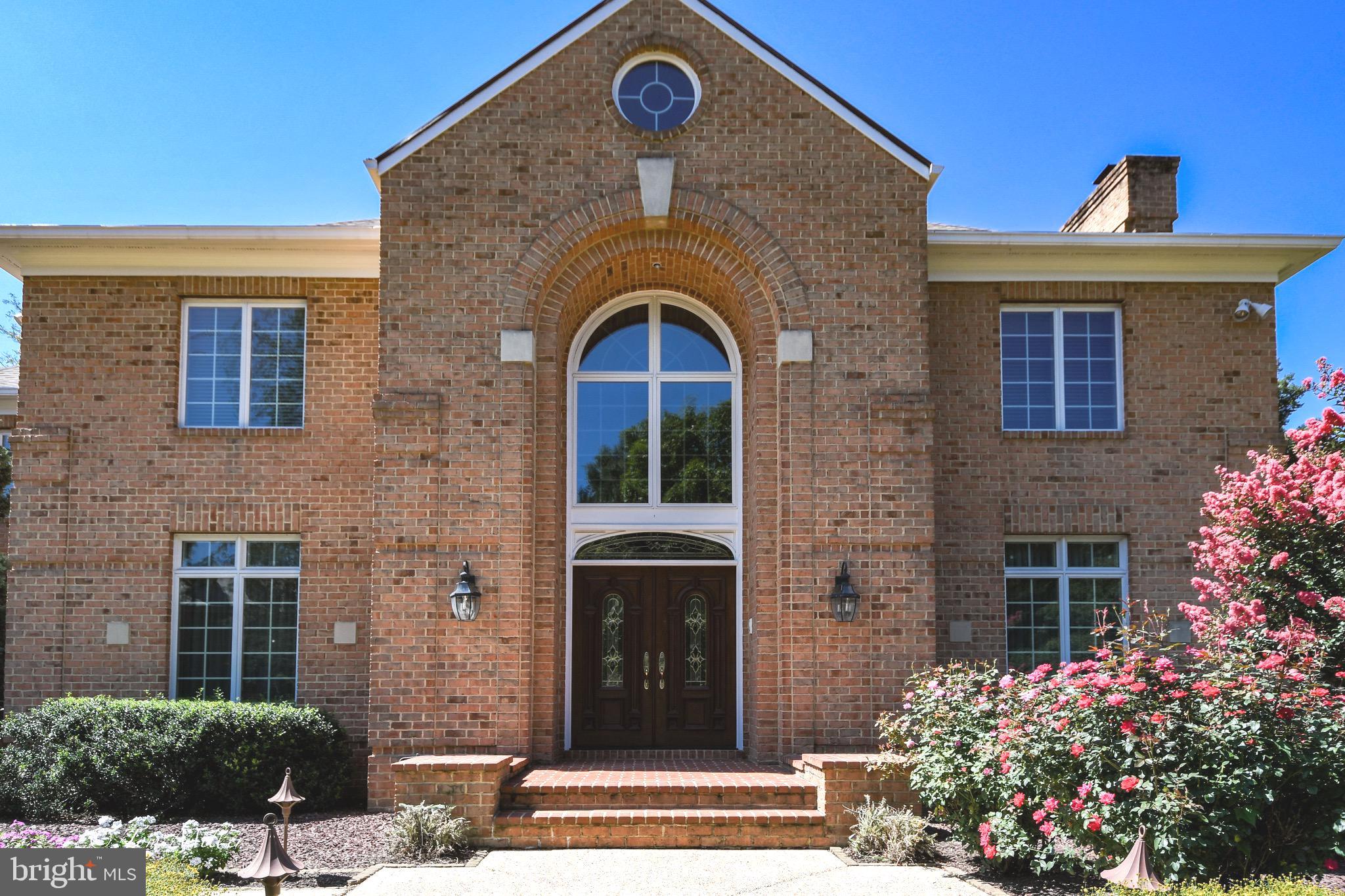 SUNSET KNOLL - Residential