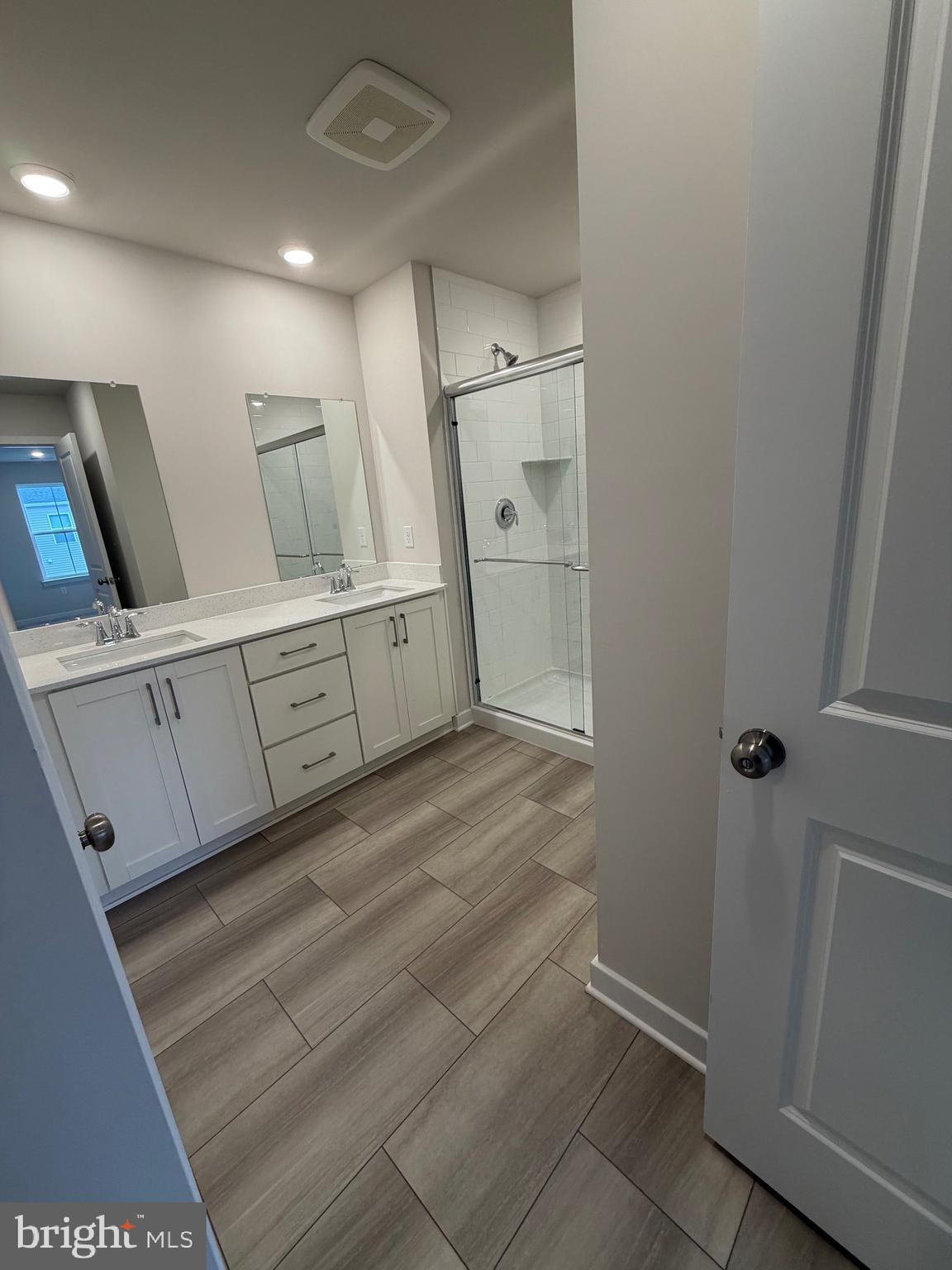 PHOENIXVILLE HEIGHTS - Residential Lease