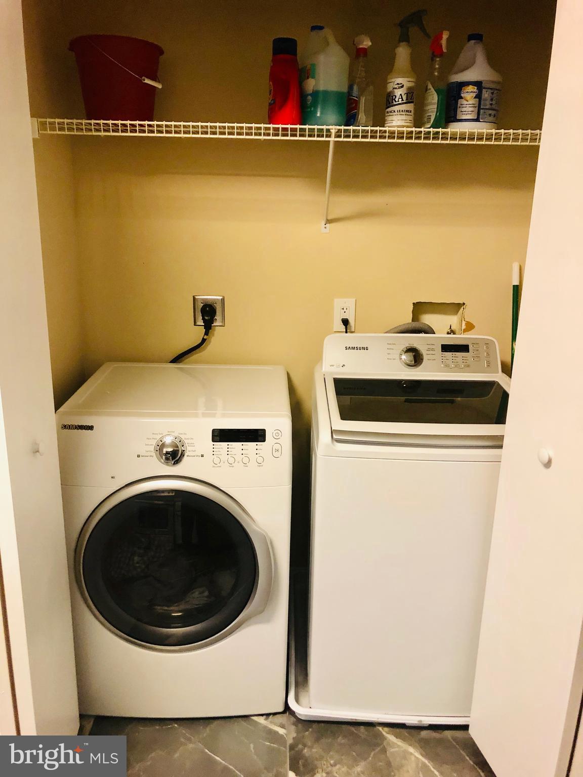 BRISTOL PARK - Residential