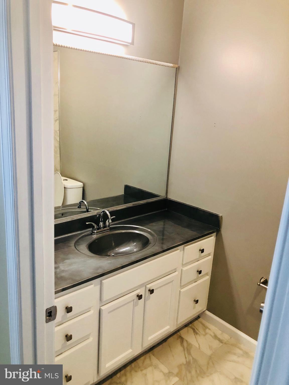 BRISTOL PARK - Residential