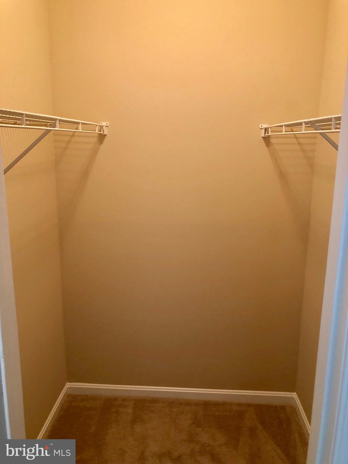 BRISTOL PARK - Residential