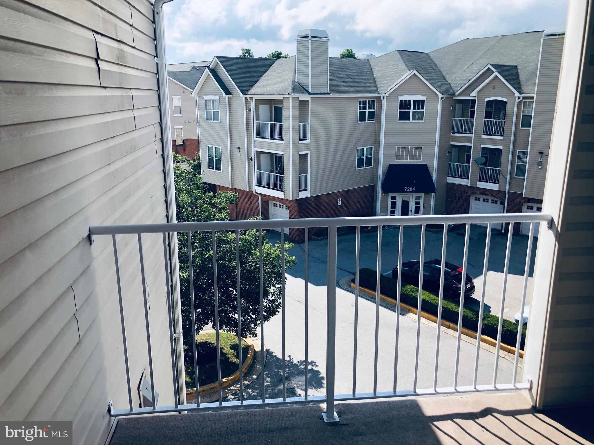 BRISTOL PARK - Residential