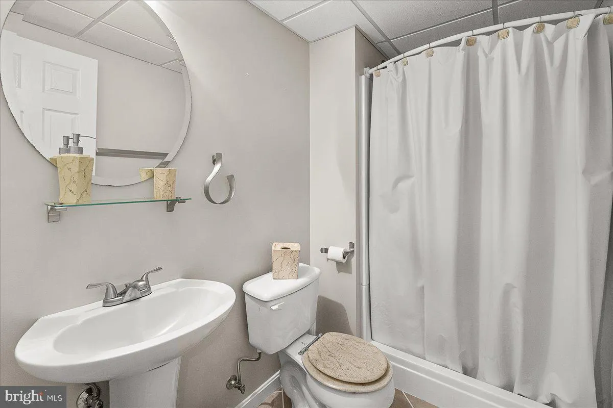 Frederick, Maryland 21703, United States, 4 Bedrooms Bedrooms, ,4 BathroomsBathrooms,Residential,Active,115084