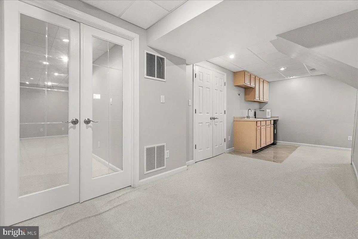 Frederick, Maryland 21703, United States, 4 Bedrooms Bedrooms, ,4 BathroomsBathrooms,Residential,Active,115084