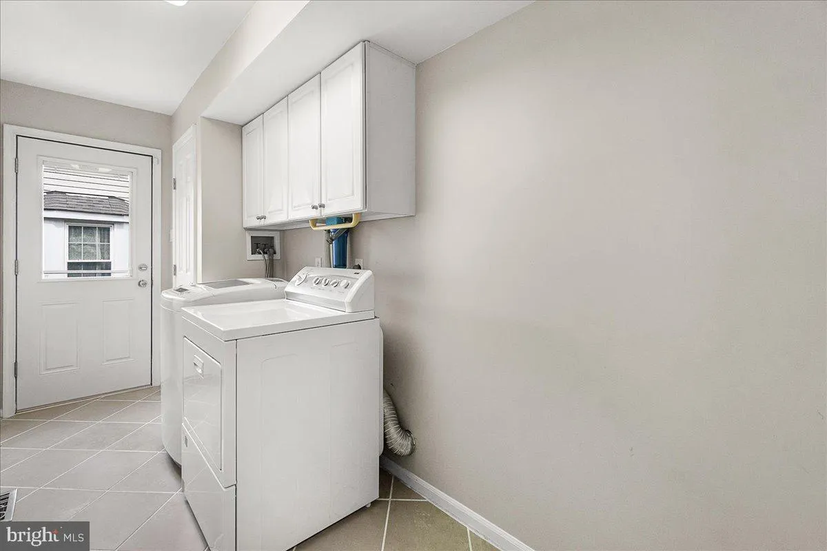 Frederick, Maryland 21703, United States, 4 Bedrooms Bedrooms, ,4 BathroomsBathrooms,Residential,Active,115084