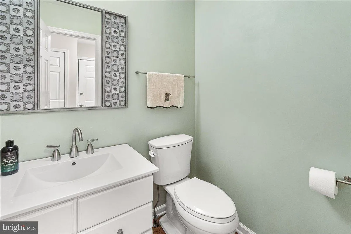 Frederick, Maryland 21703, United States, 4 Bedrooms Bedrooms, ,4 BathroomsBathrooms,Residential,Active,115084