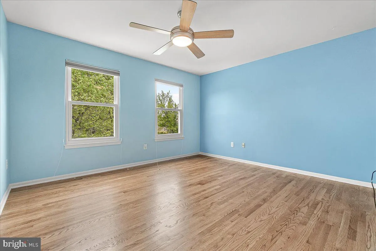 Frederick, Maryland 21703, United States, 4 Bedrooms Bedrooms, ,4 BathroomsBathrooms,Residential,Active,115084