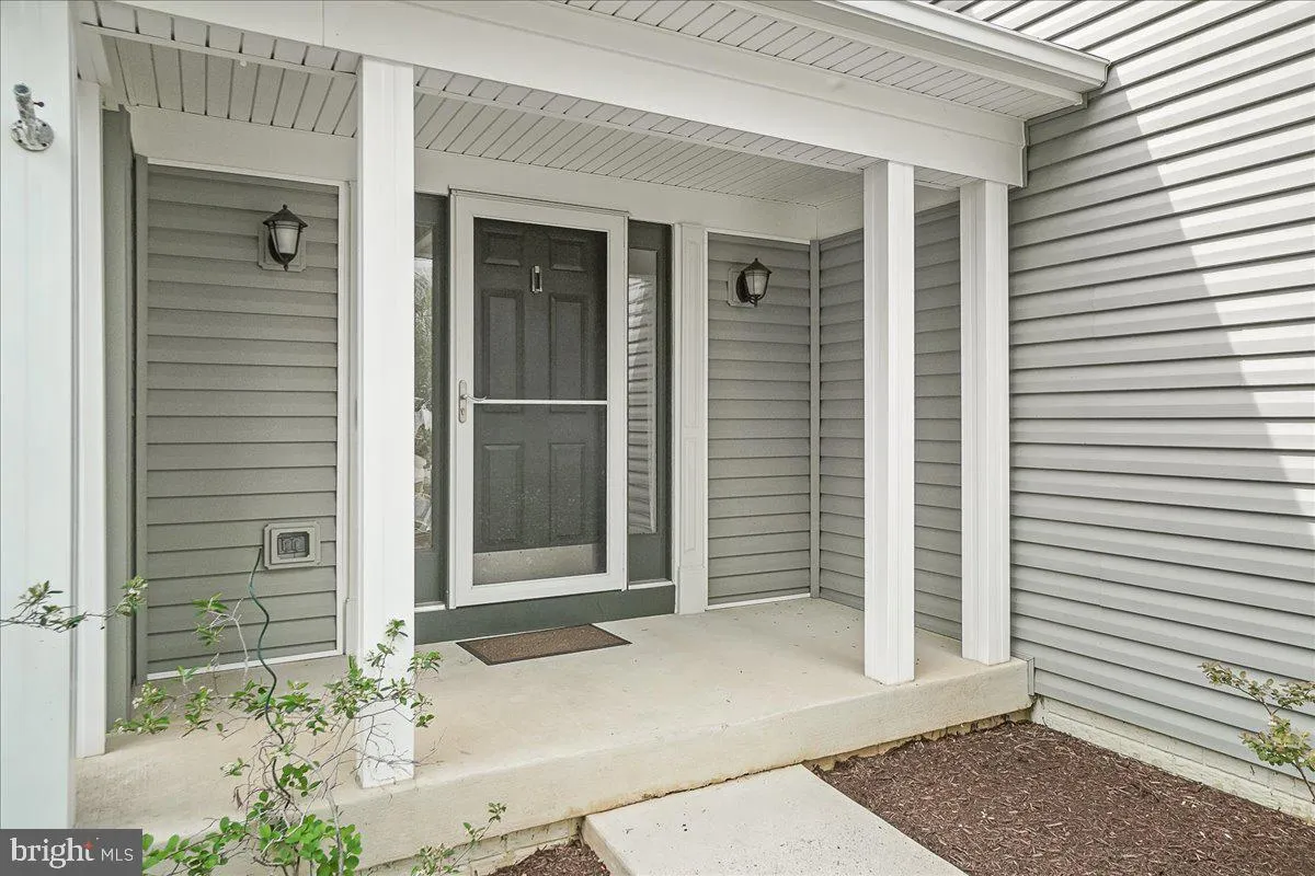 Frederick, Maryland 21703, United States, 4 Bedrooms Bedrooms, ,4 BathroomsBathrooms,Residential,Active,115084