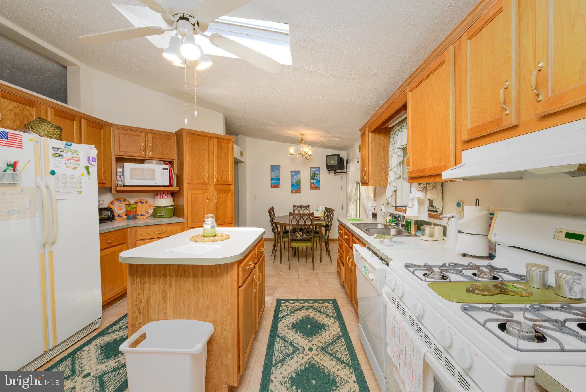 34104 MEADOW LANE