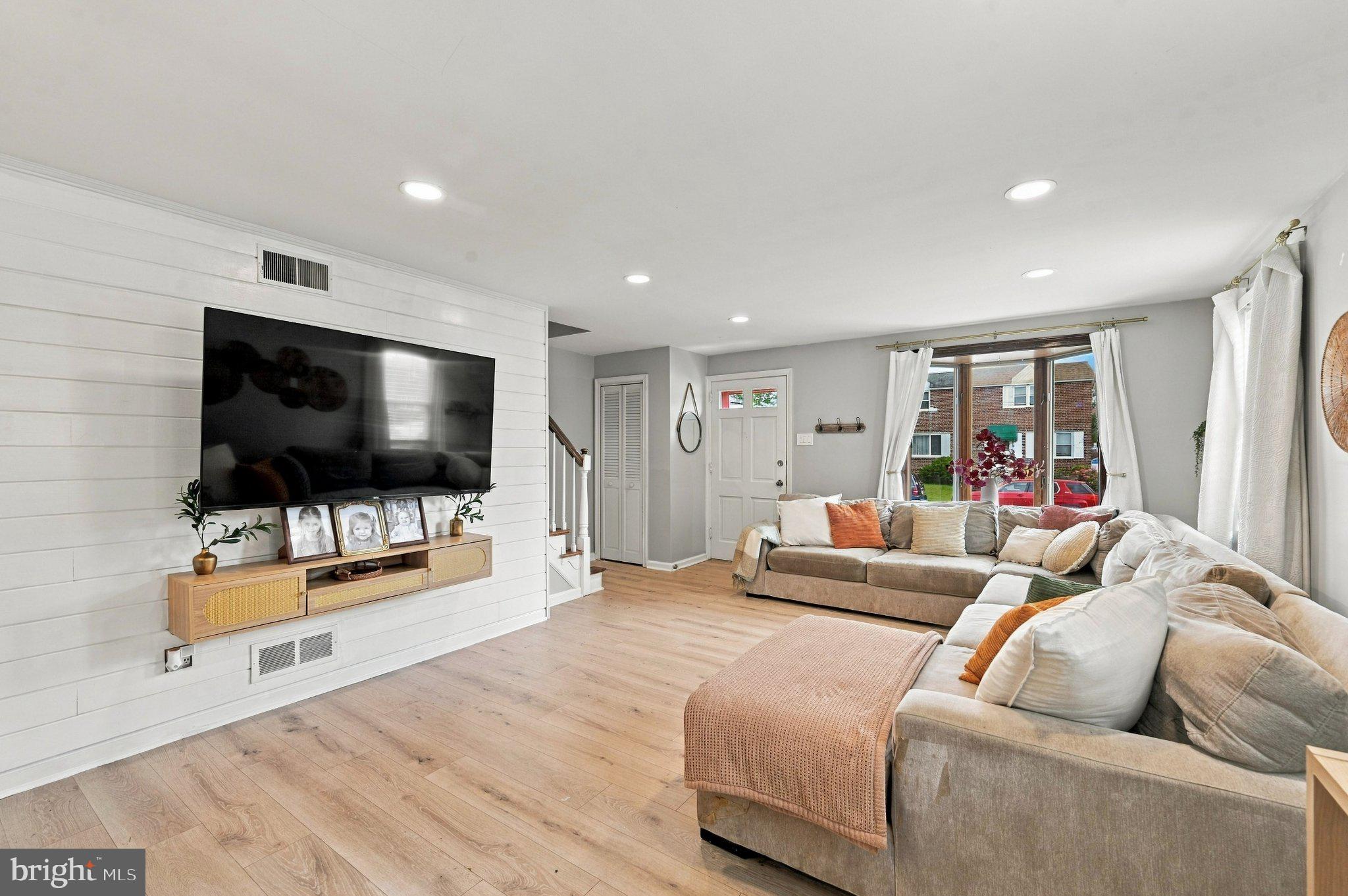 213 EVERGREEN AVENUE