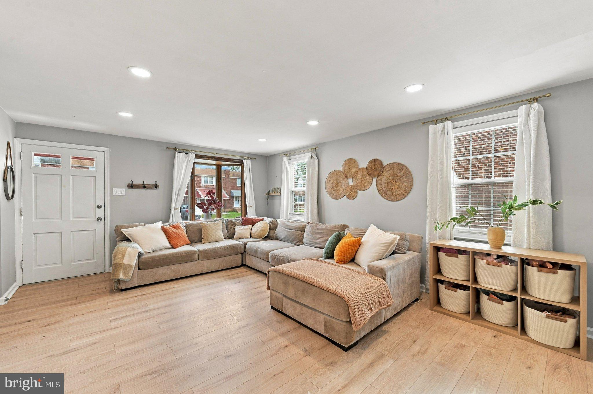 213 EVERGREEN AVENUE