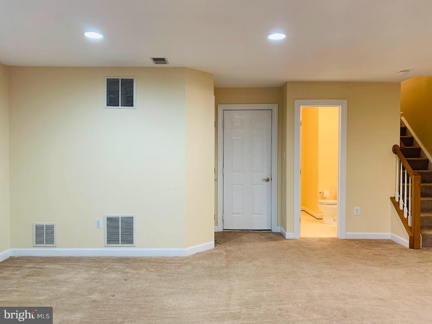 BELMONT BAY - Residential Lease