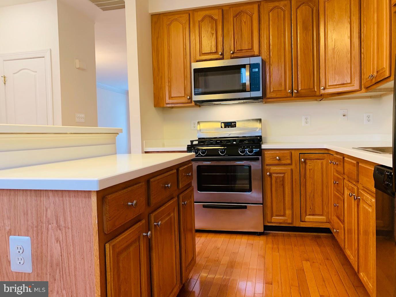 BELMONT BAY - Residential Lease