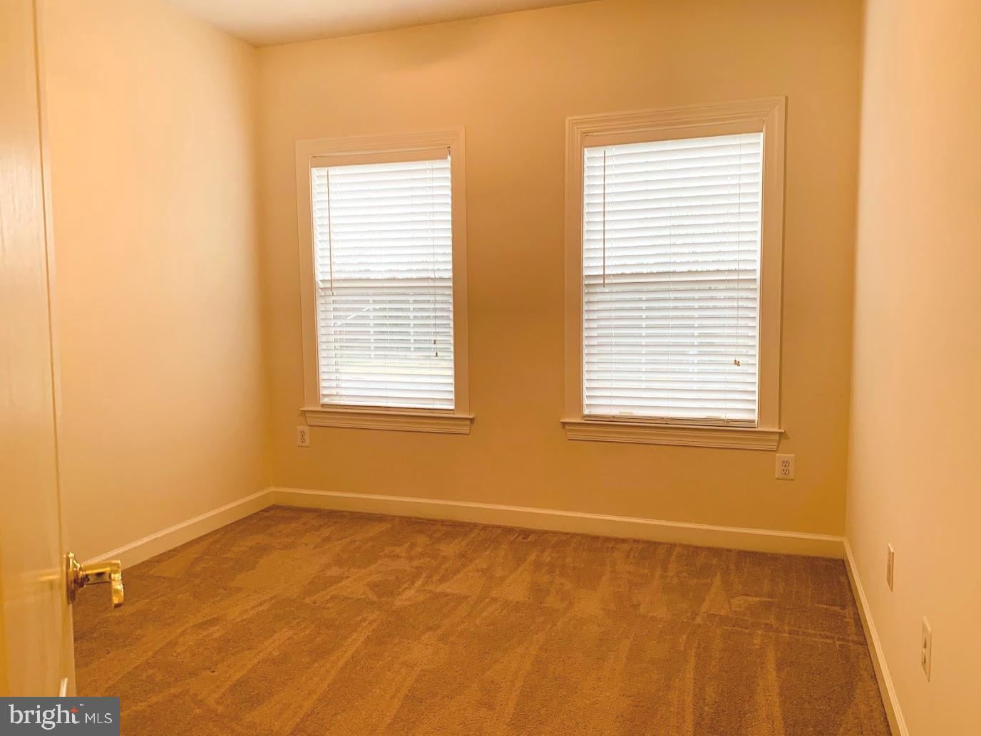 BELMONT BAY - Residential Lease