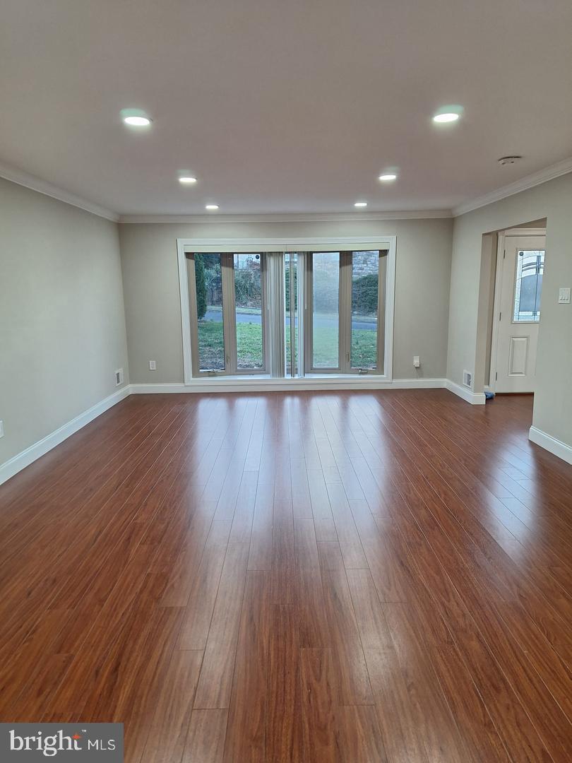 279 BETSY ROAD