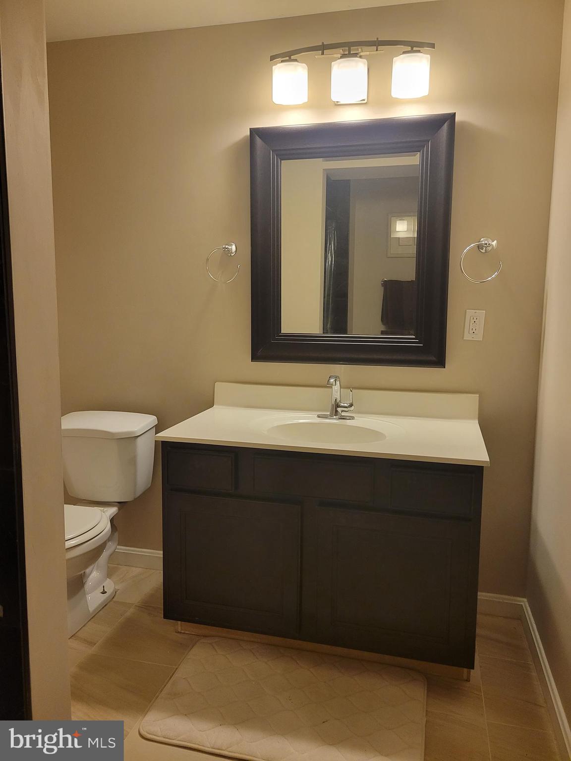 CHESTNUT HILL COVE - Residential