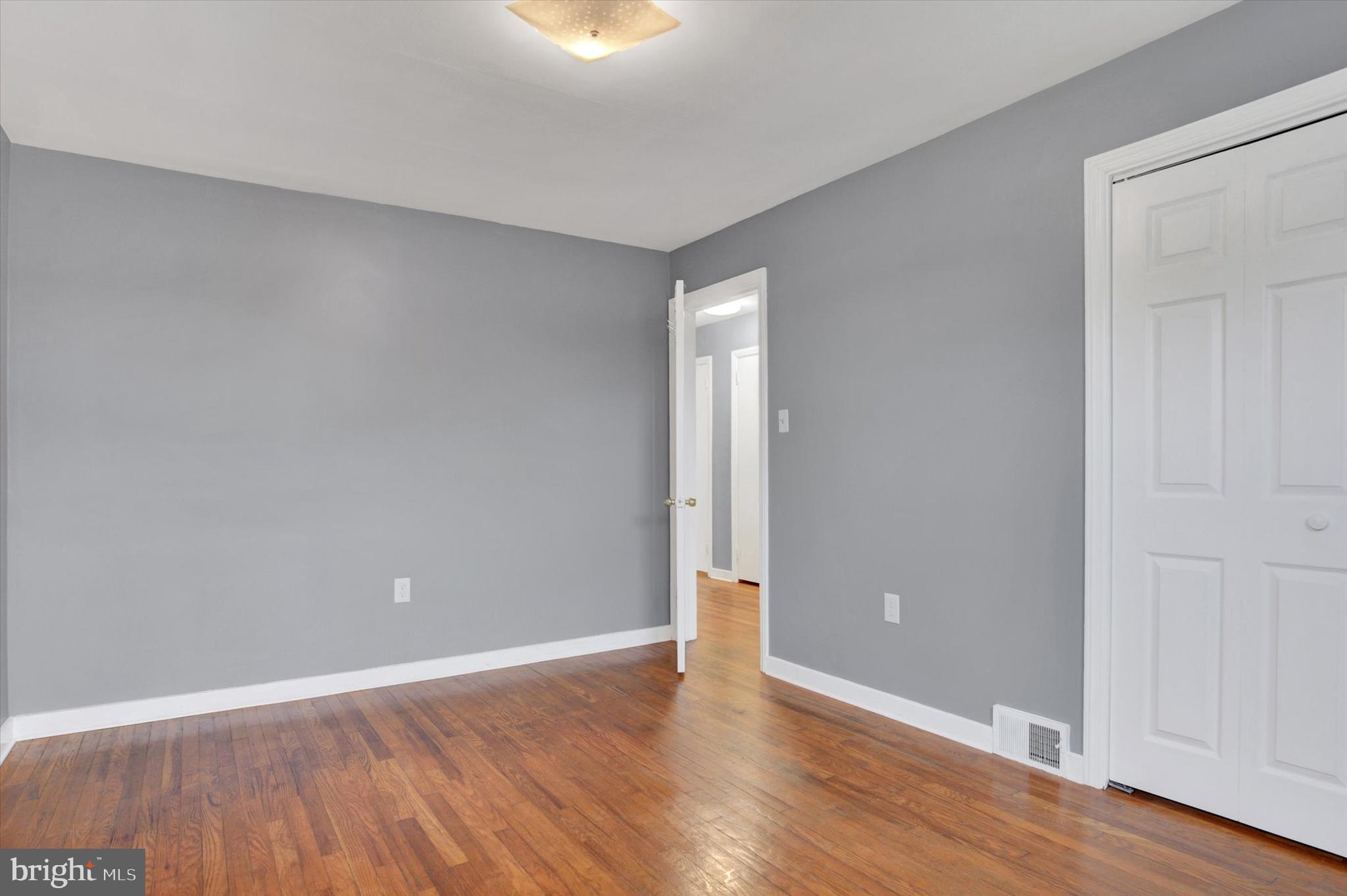 LENKER MANOR - Residential