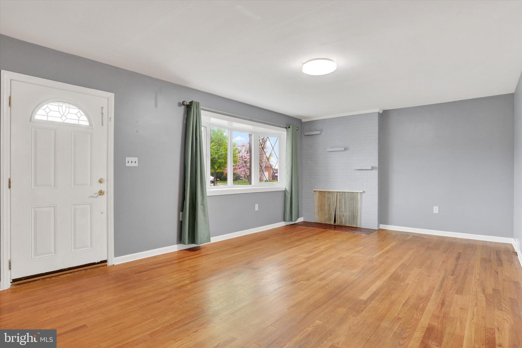 LENKER MANOR - Residential