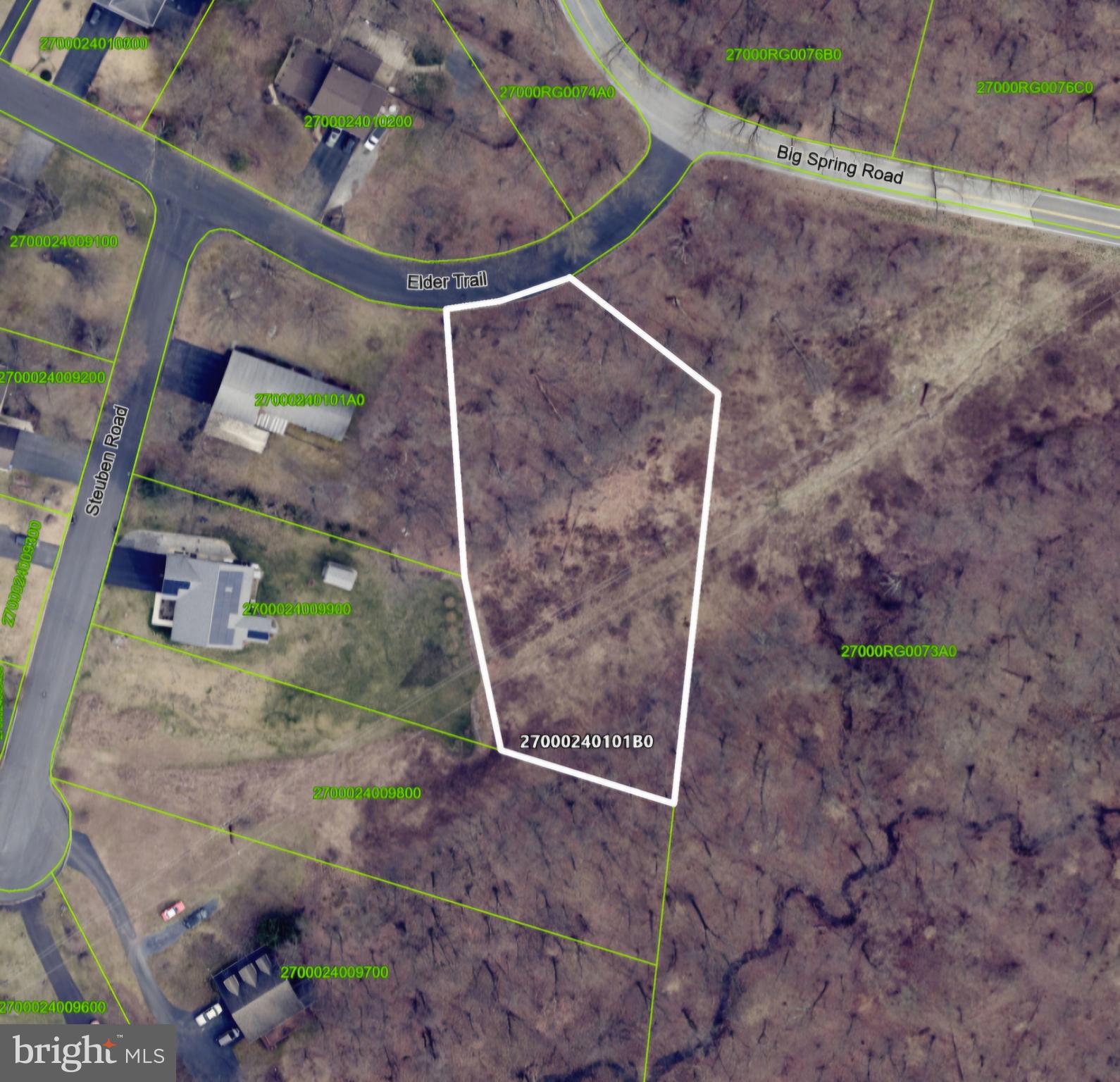 COLONIAL WOODS - Land