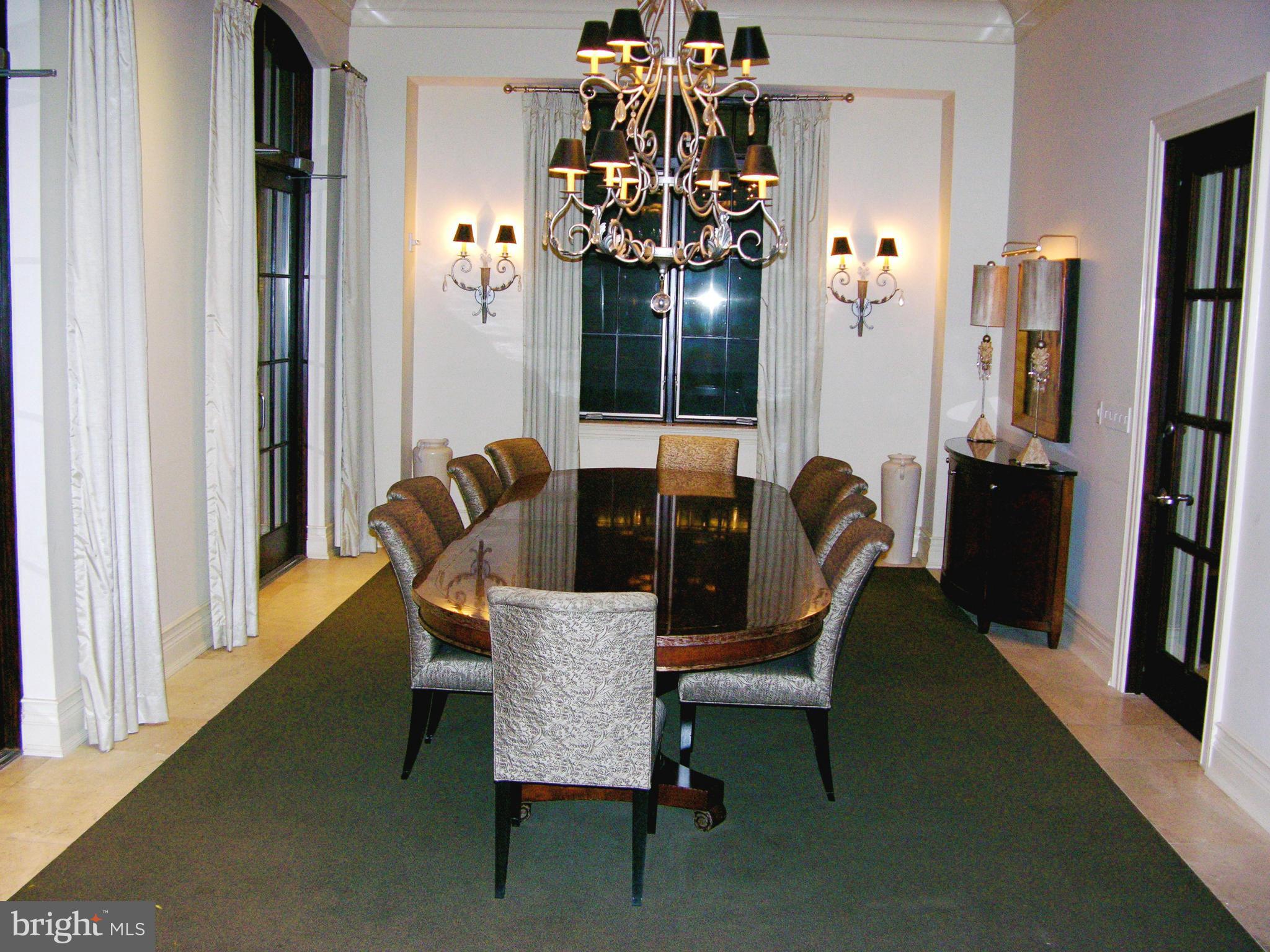 GALLERY AT WHITE FLINT - Residential