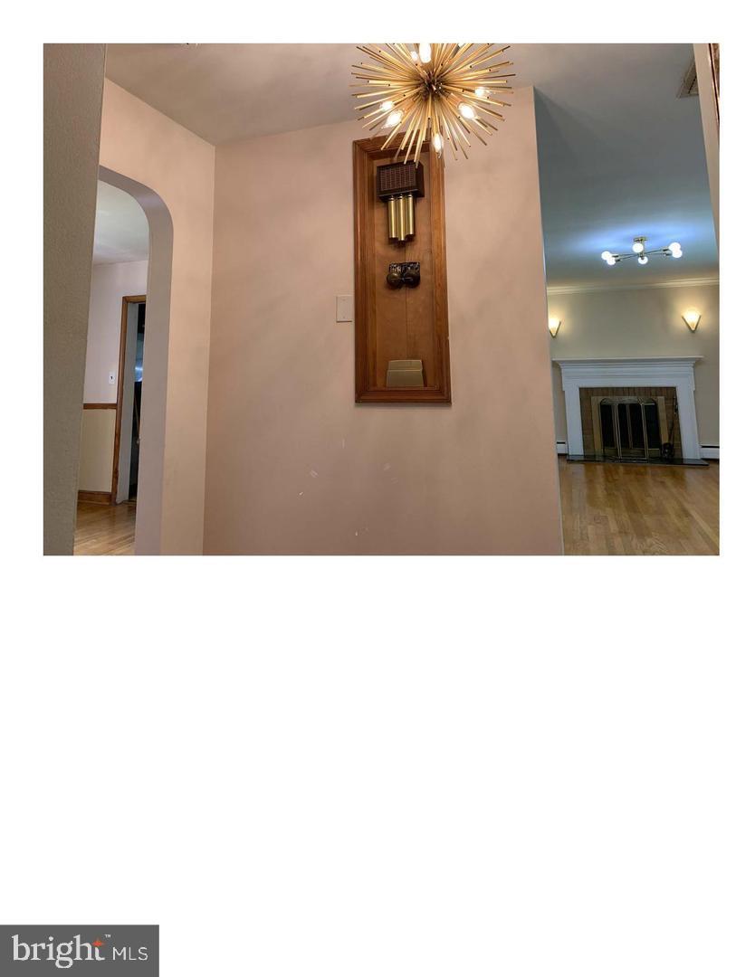 INDIAN QUEEN - Residential Lease