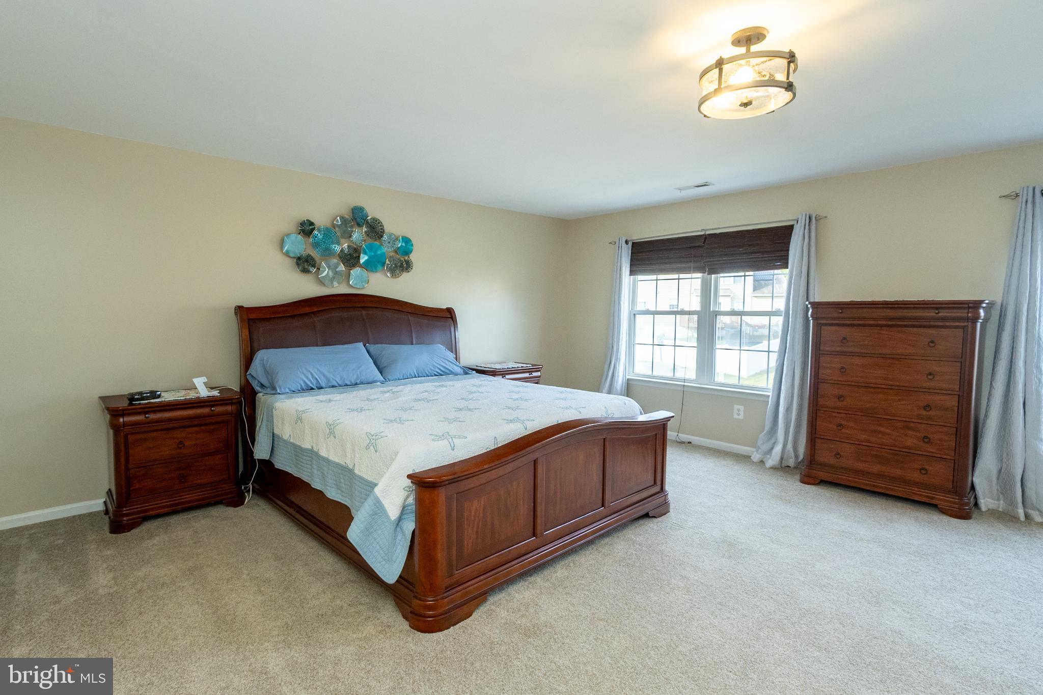 PEMBROOKE - Residential