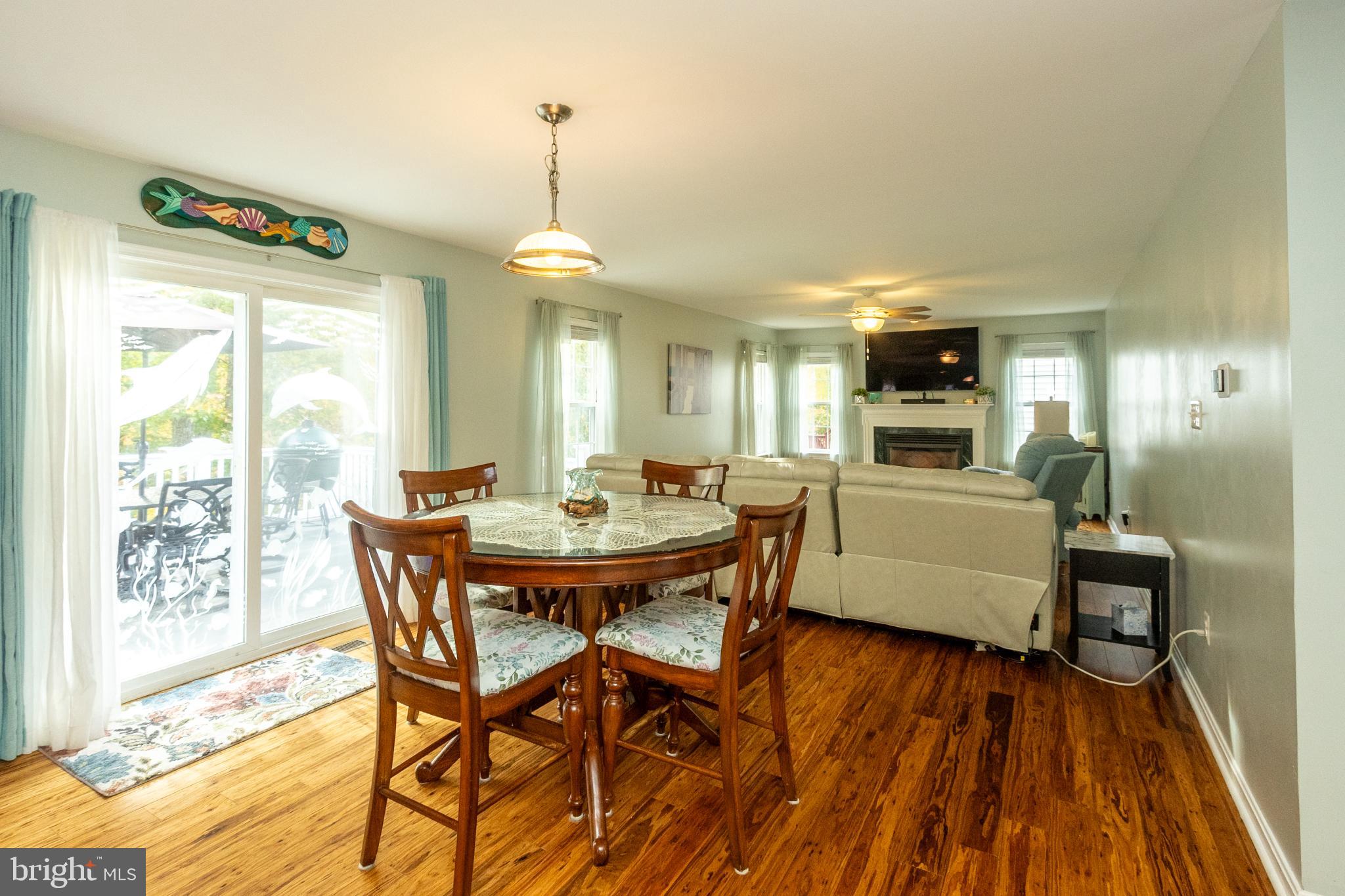 PEMBROOKE - Residential