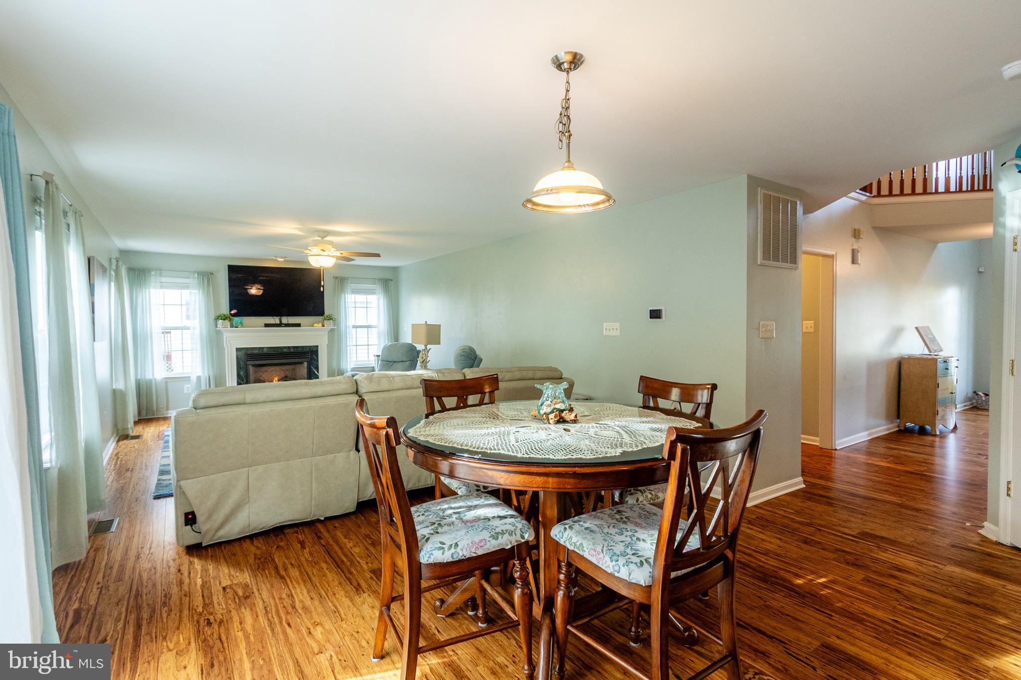 PEMBROOKE - Residential