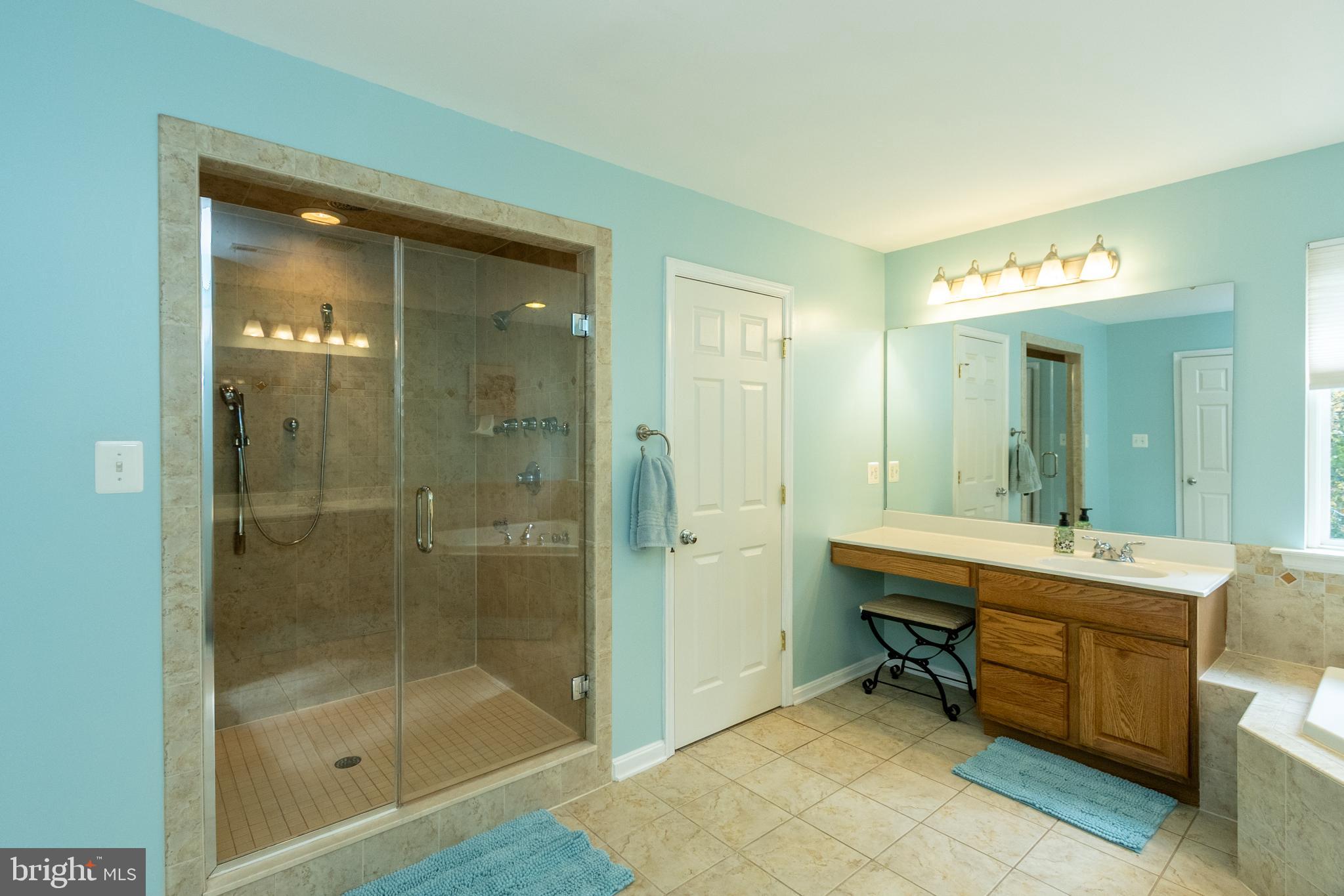 PEMBROOKE - Residential