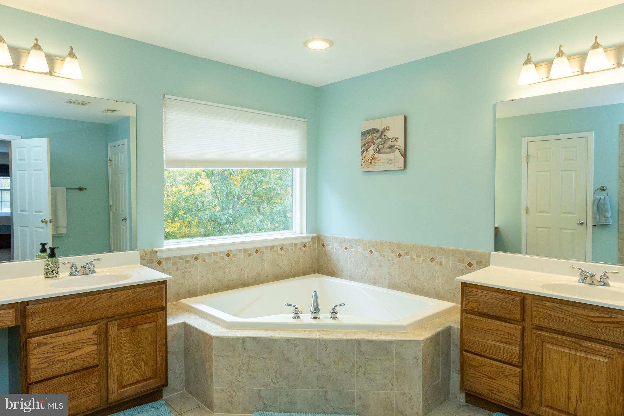 PEMBROOKE - Residential