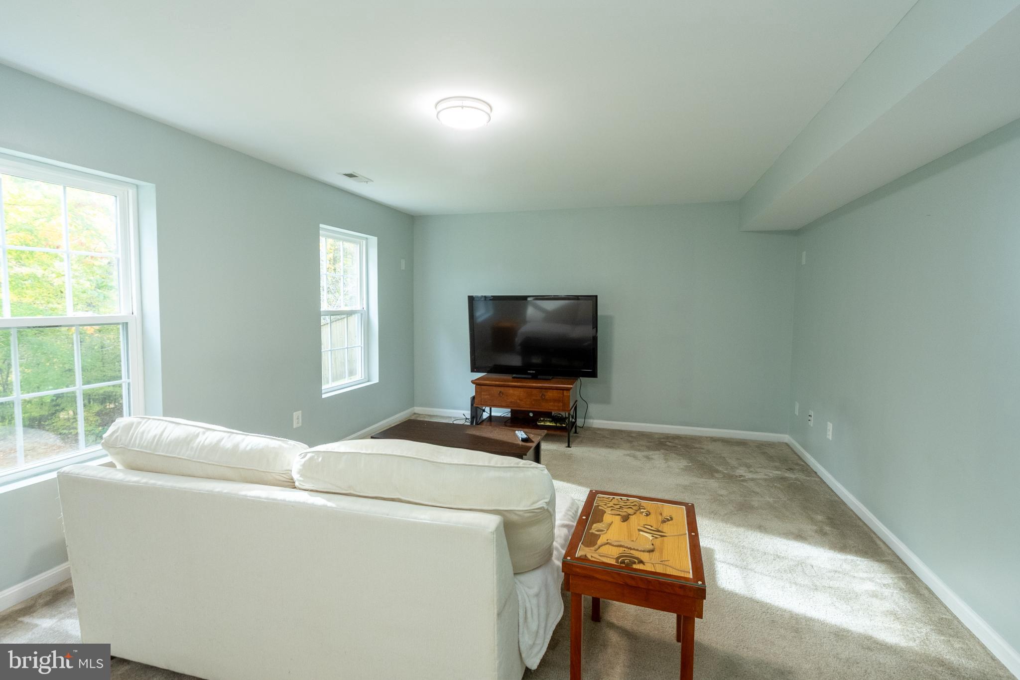 PEMBROOKE - Residential