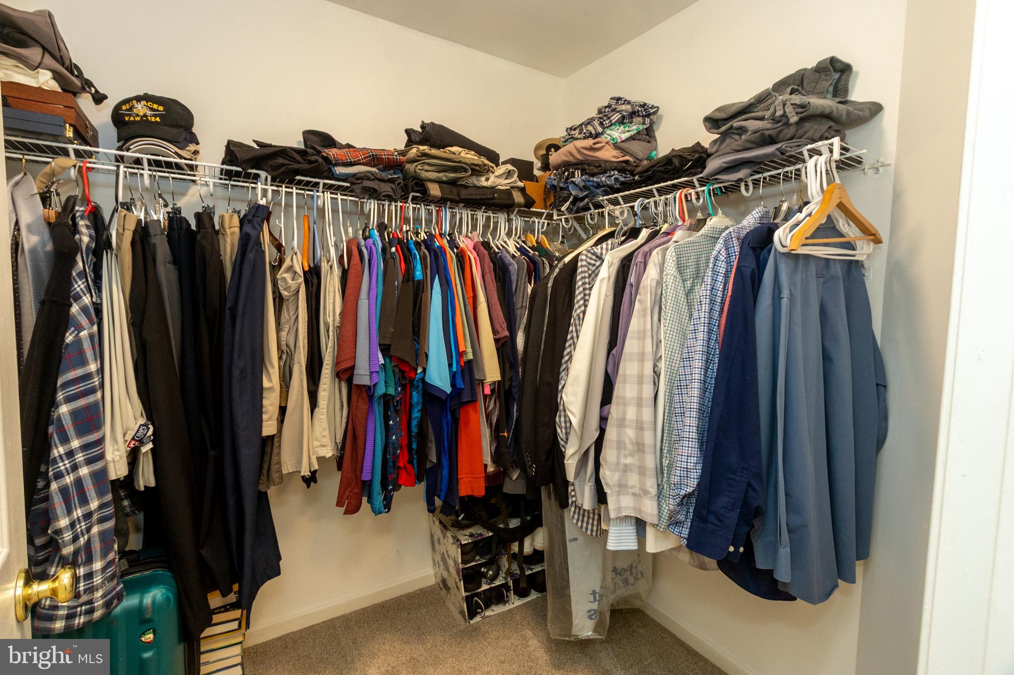 PEMBROOKE - Residential