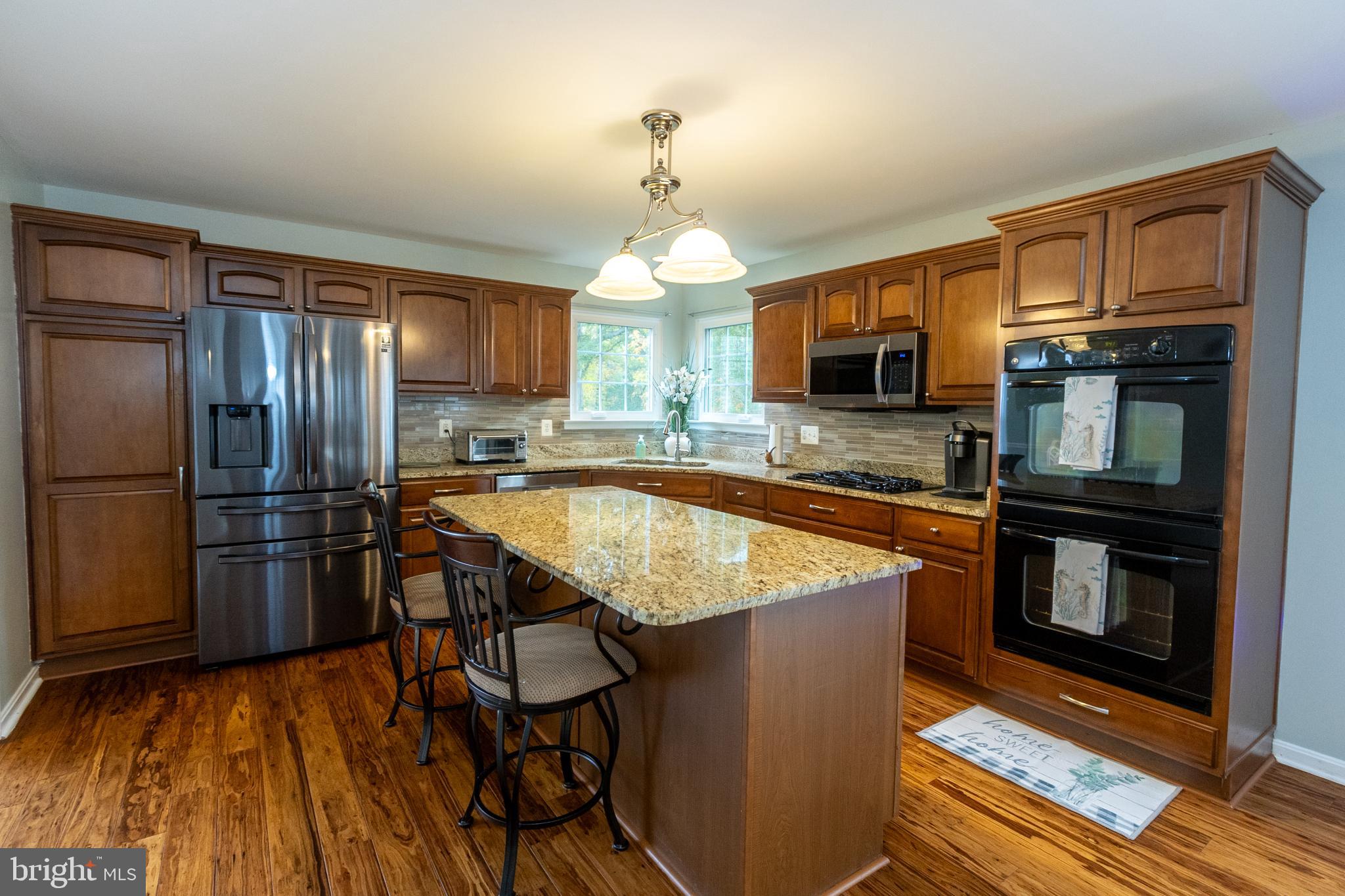 PEMBROOKE - Residential