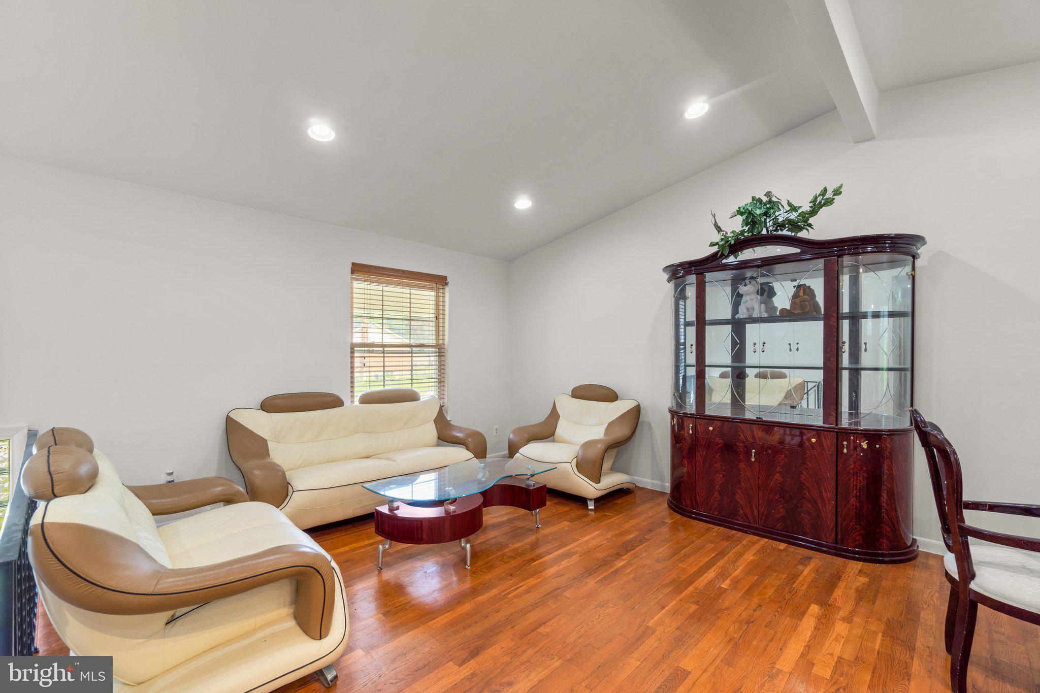 3505 TEMPLAR ROAD