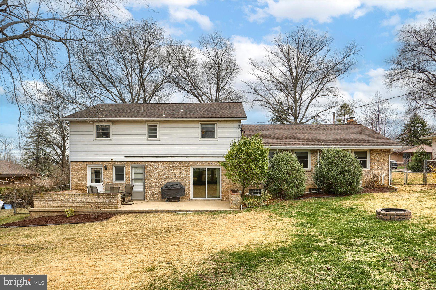 LATSHMERE MANOR - Residential