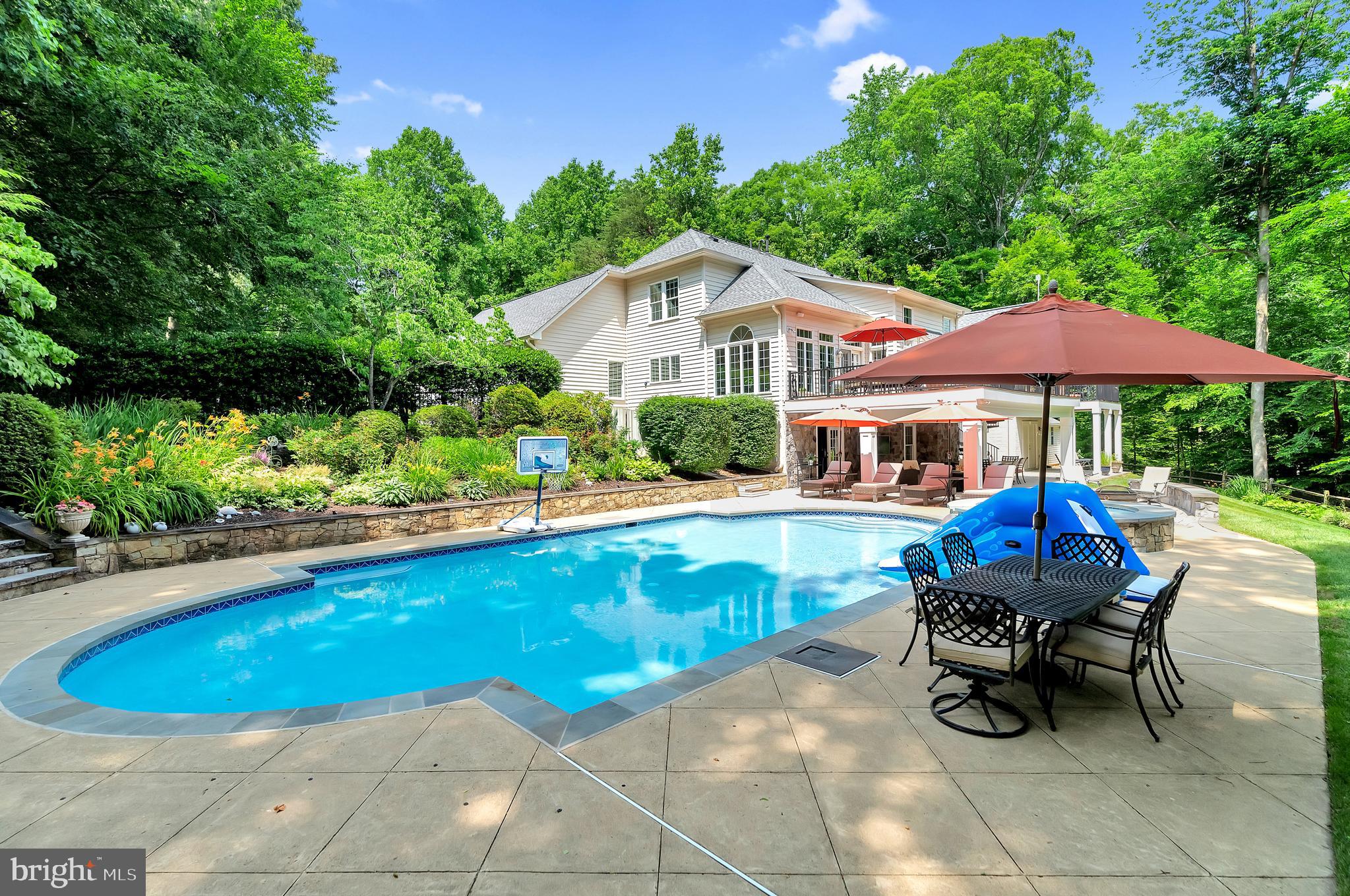 BALMORAL GREENS - Residential