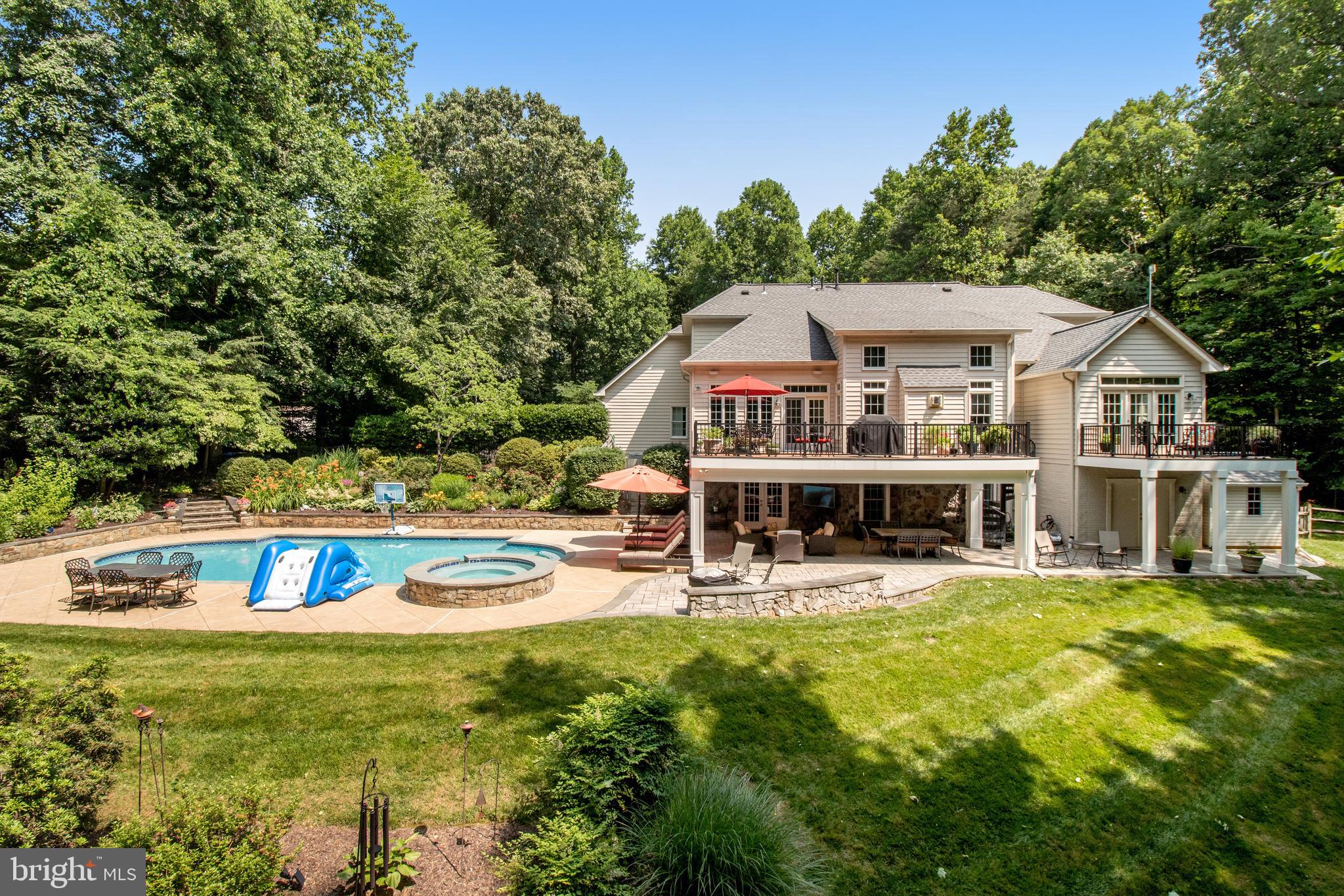 BALMORAL GREENS - Residential