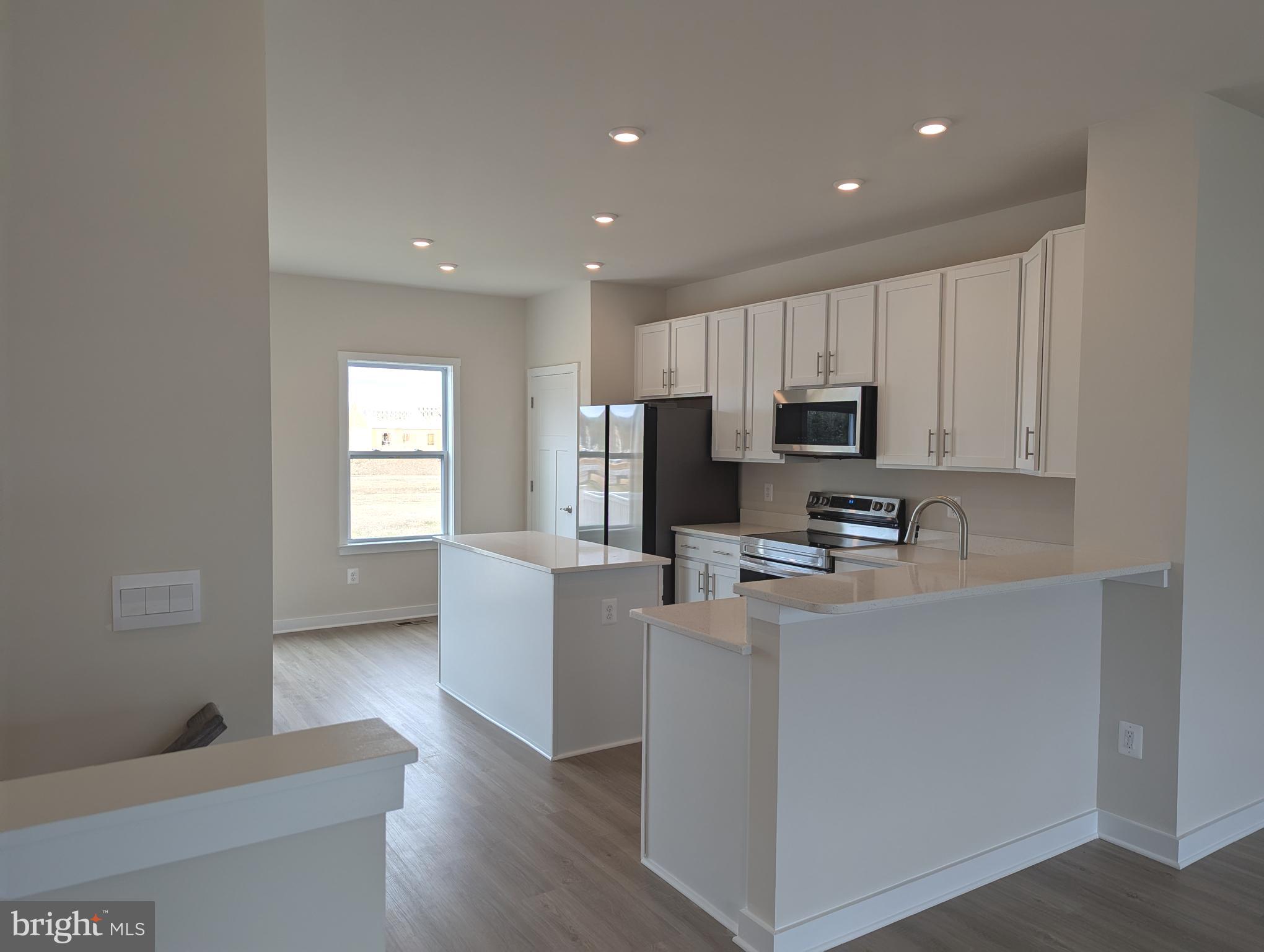 SOUTH BROOK - Residential Lease