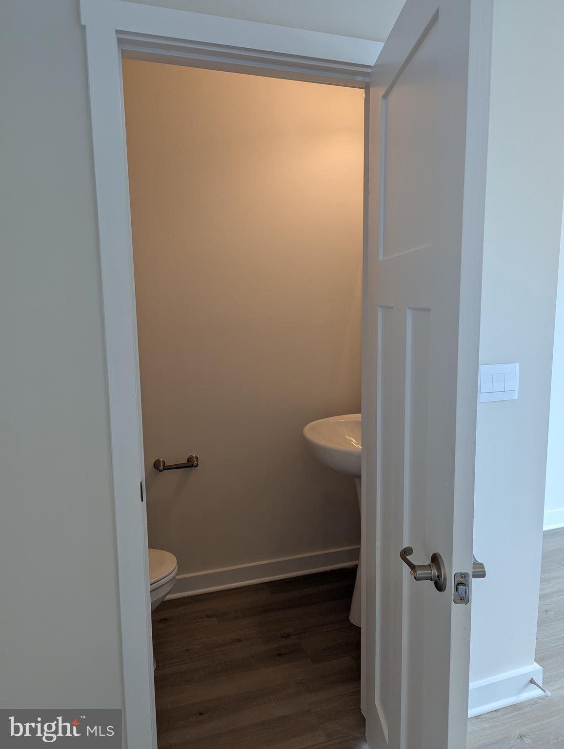 SOUTH BROOK - Residential Lease