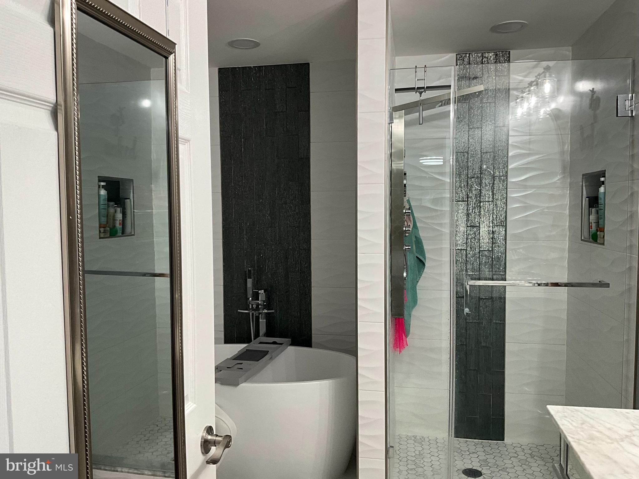 COVINGTON CONDOMINIUMS - Residential