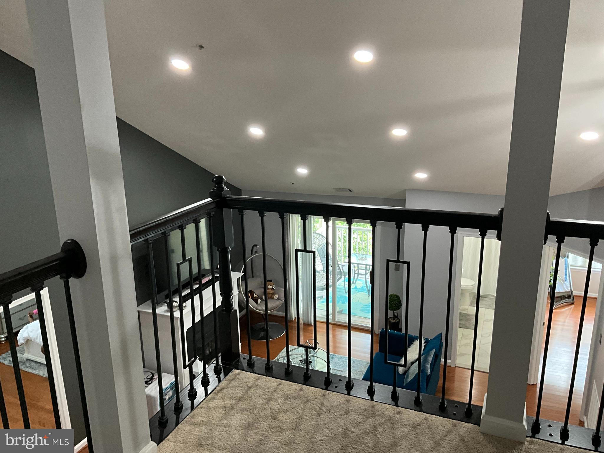 COVINGTON CONDOMINIUMS - Residential