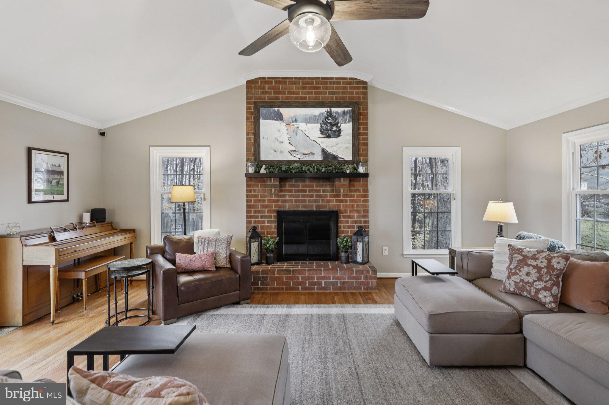 LONGWOOD ESTATES - Residential