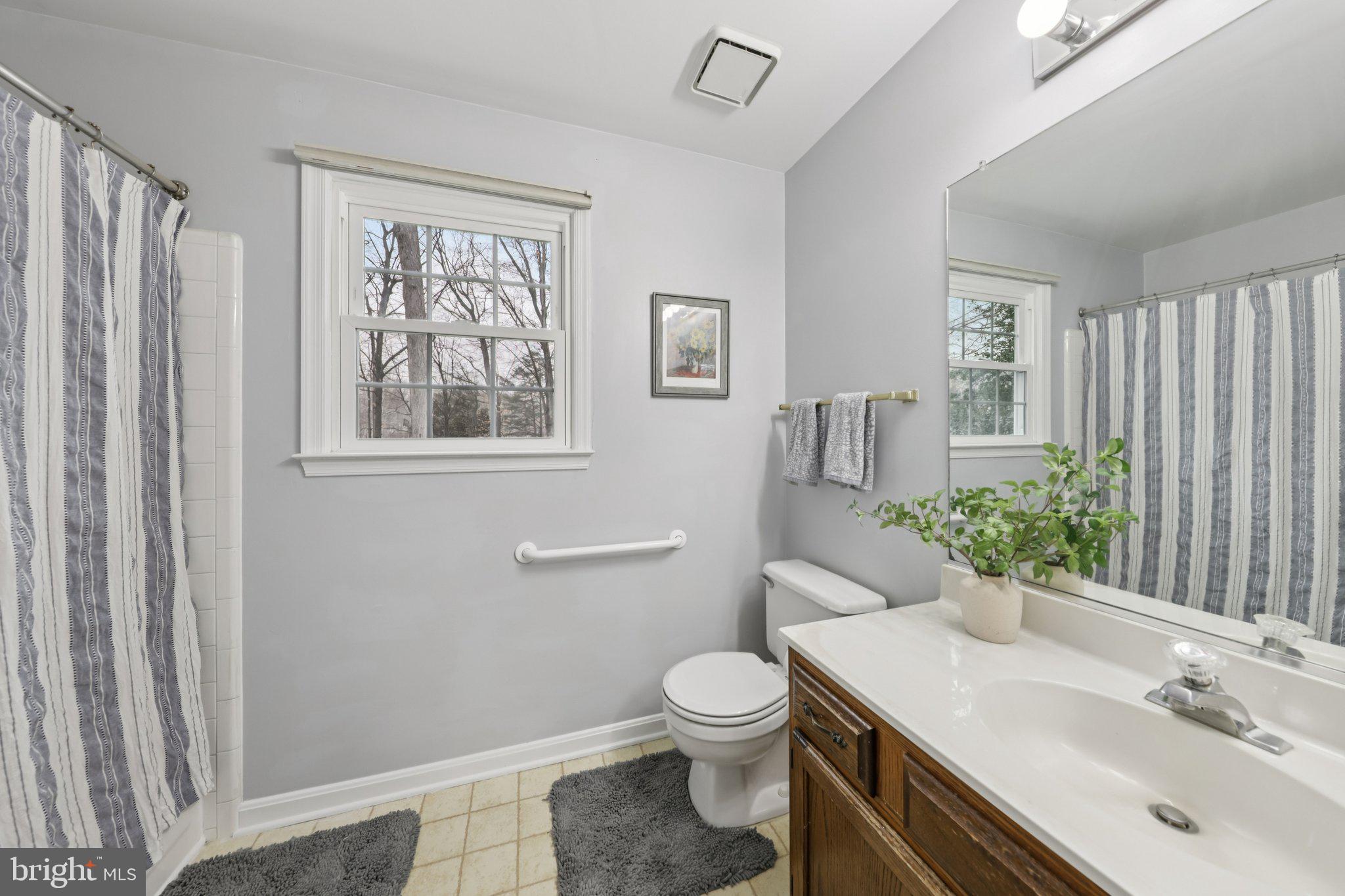 LONGWOOD ESTATES - Residential