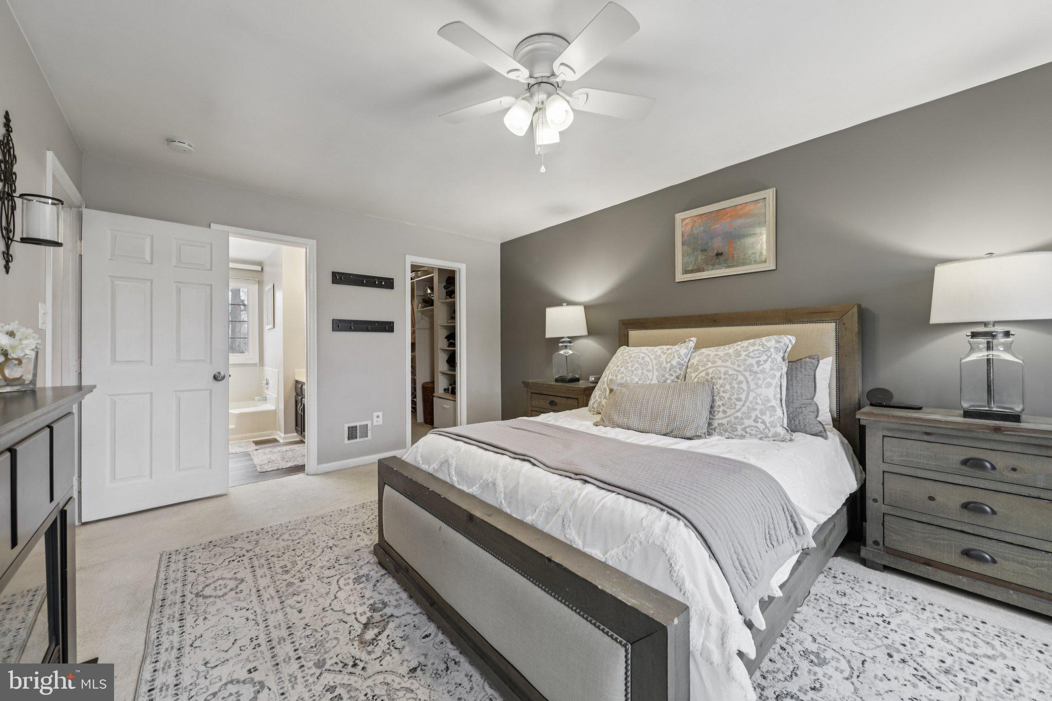 LONGWOOD ESTATES - Residential