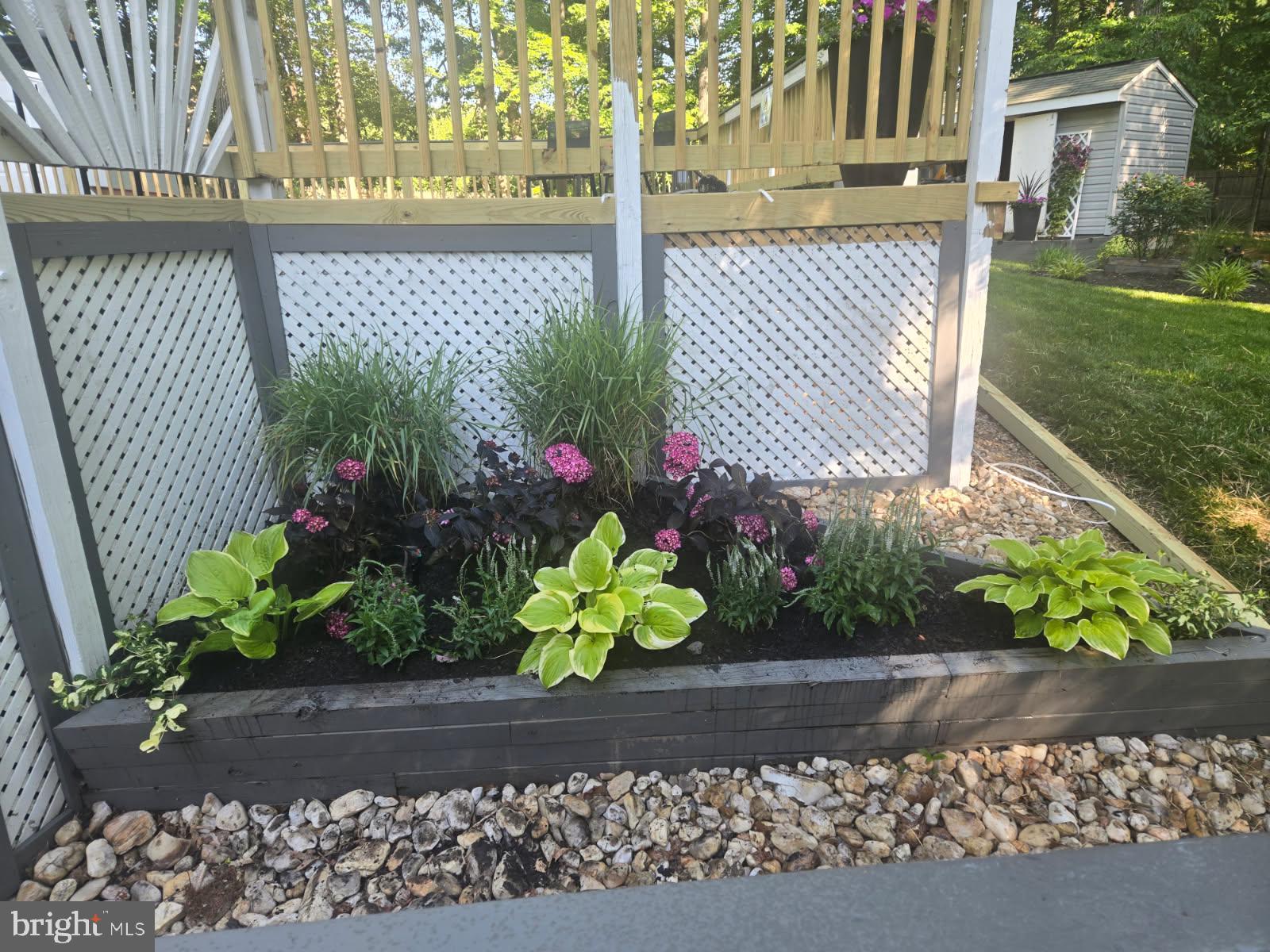 LONGWOOD ESTATES - Residential