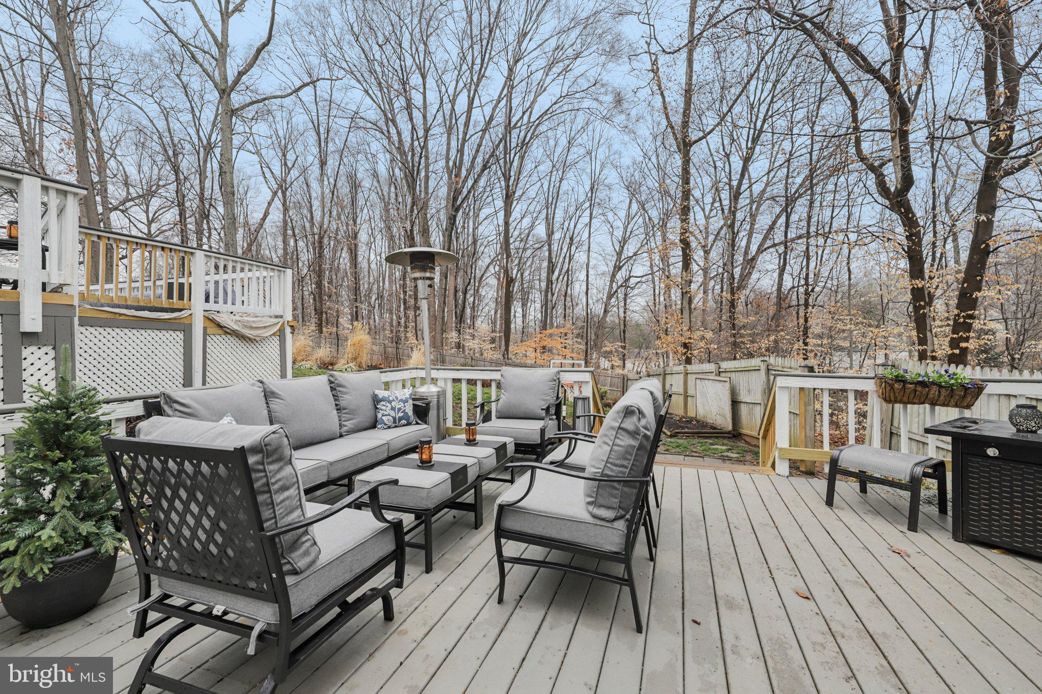 LONGWOOD ESTATES - Residential