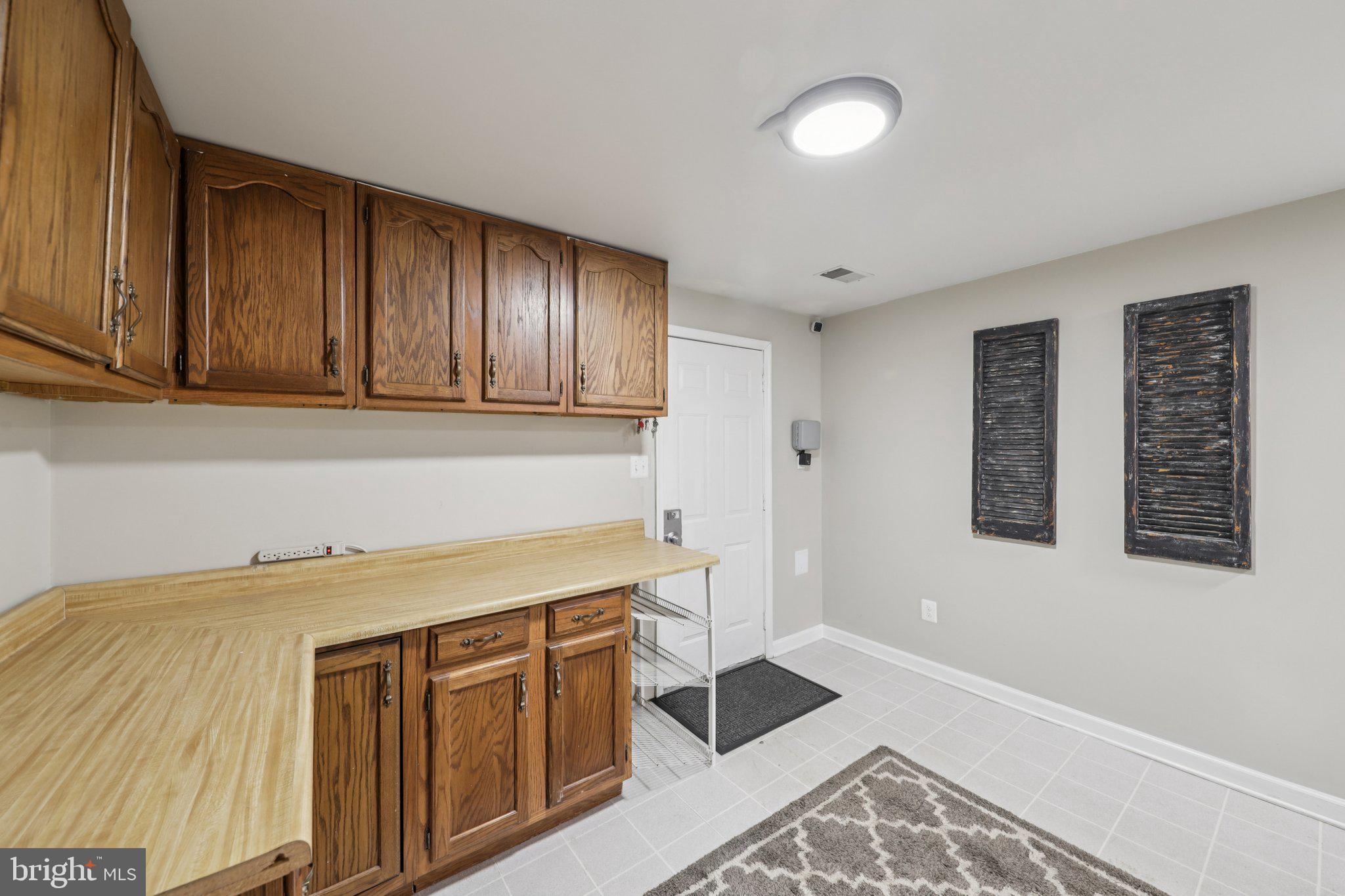 LONGWOOD ESTATES - Residential