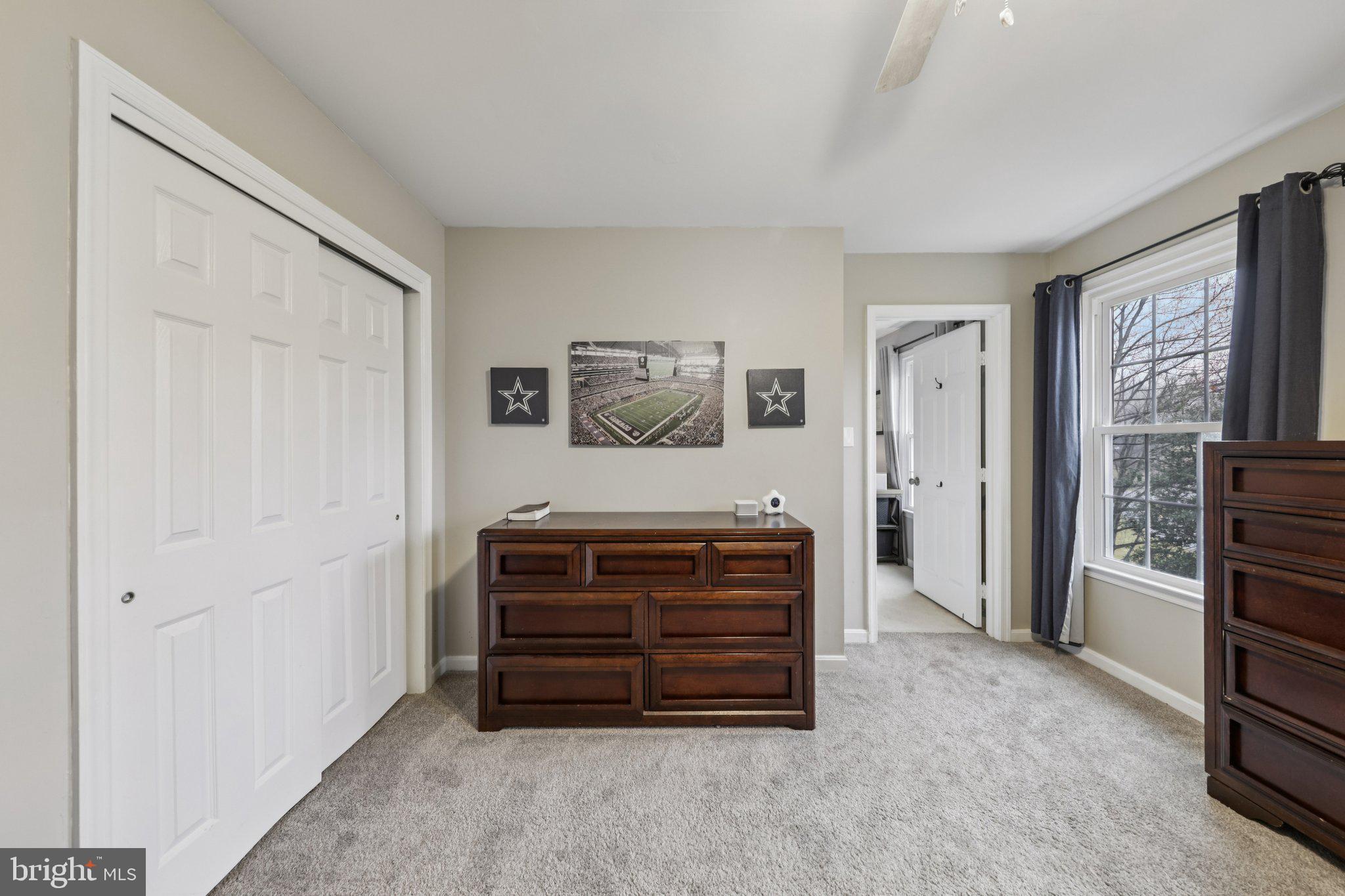 LONGWOOD ESTATES - Residential